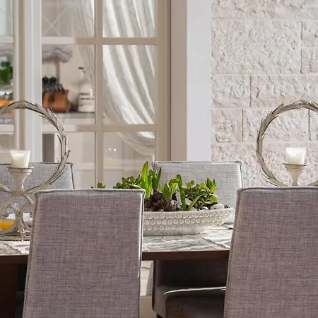 Villa Luxury Fiordaliso Near Porec For 6 People With Private Pool & Sea View