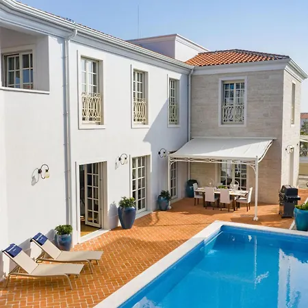 Luxury Fiordaliso Near Porec For 6 People With Private Pool & Sea View 别墅 Tar-Vabriga