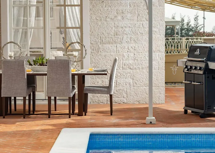 Luxury Fiordaliso Near Porec For 6 People With Private Pool & Sea View Villa