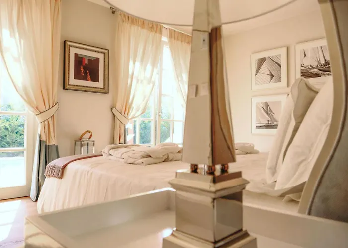 Villa Luxury Fiordaliso Near Porec For 6 People With Private Pool & Sea View Tar-Vabriga